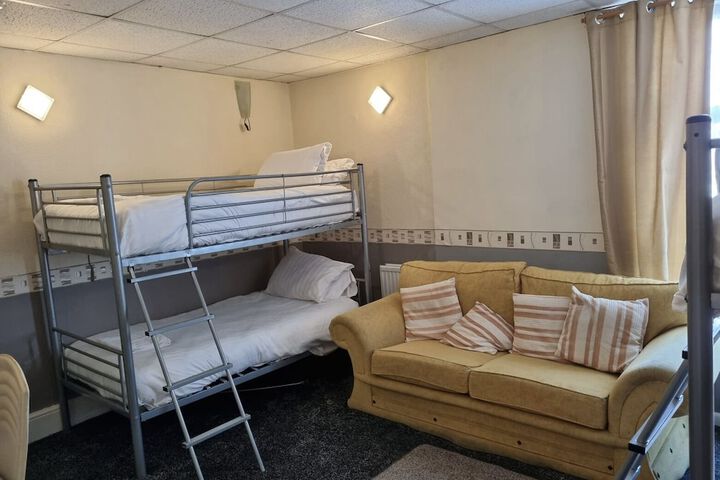 Room 30 of 51