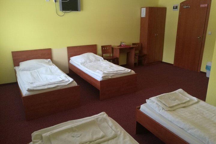 Room 27 of 52