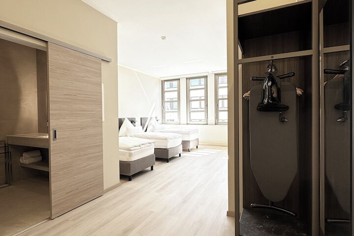 Room 22 of 75