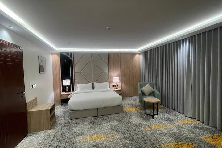 Room 13 of 39