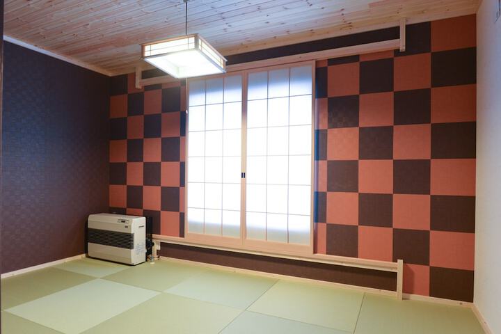 Room 10 of 101
