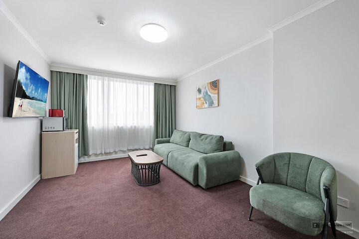 Room 36 of 67