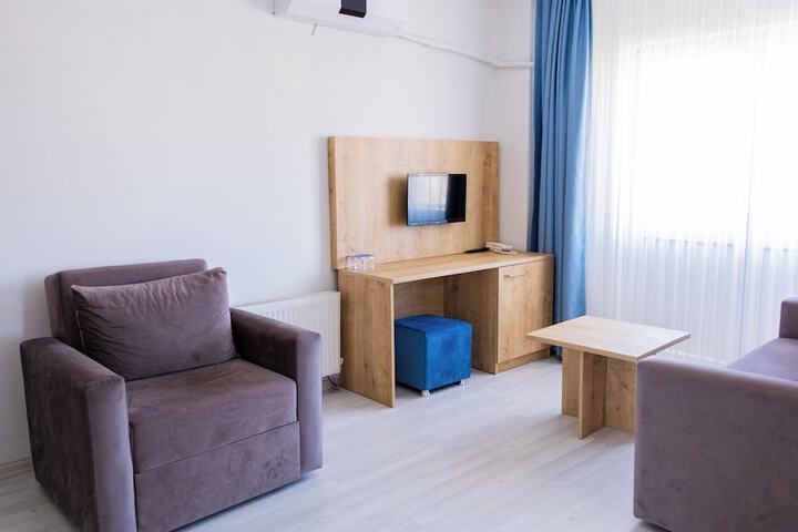 Room 18 of 24