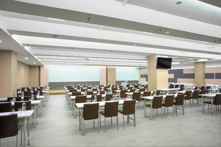 Meeting 44 of 47