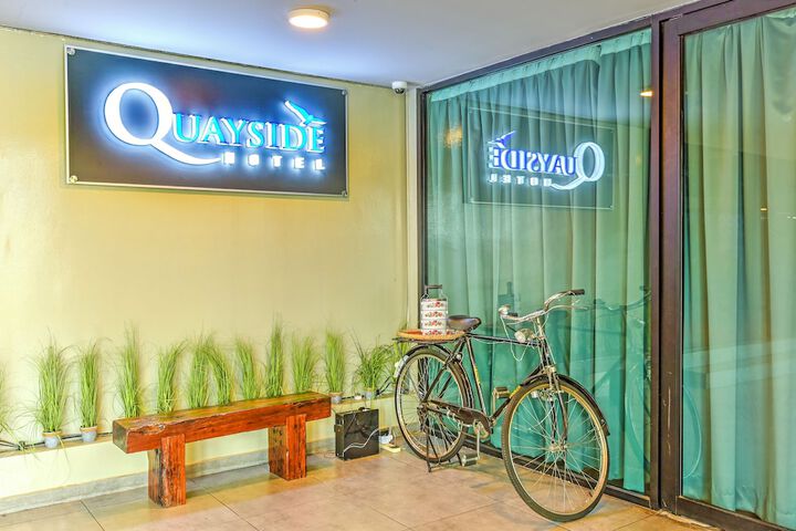 Entrance & Lobby