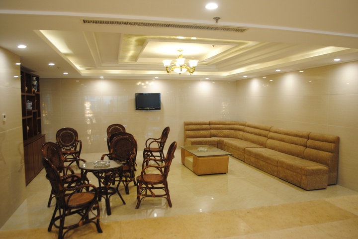 Hotel Interior 6 of 15
