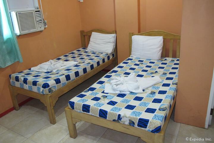 Room 9 of 59