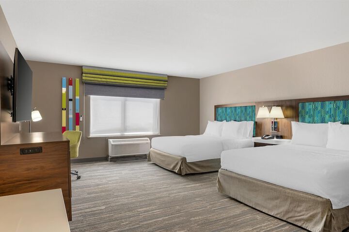 Room 17 of 46