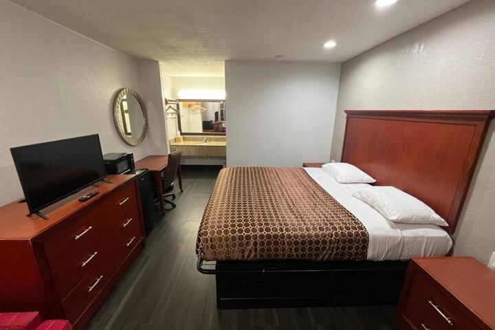 Basic Double Room (4 of 4)