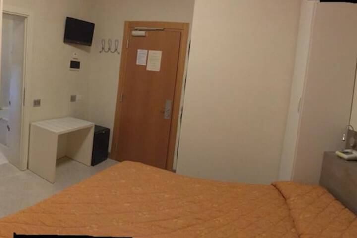 Room 11 of 59