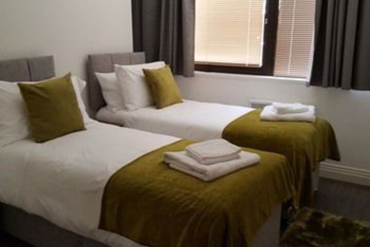 Room 4 of 26