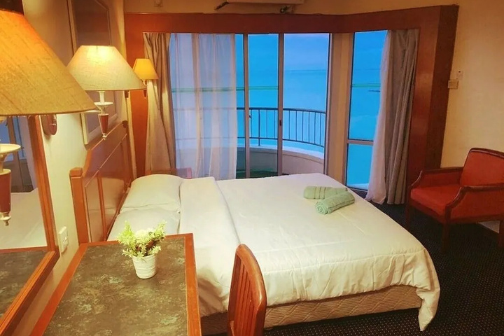 LA ClassicCo Suites