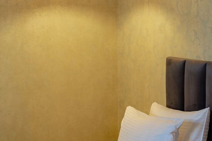 Room 74 of 163