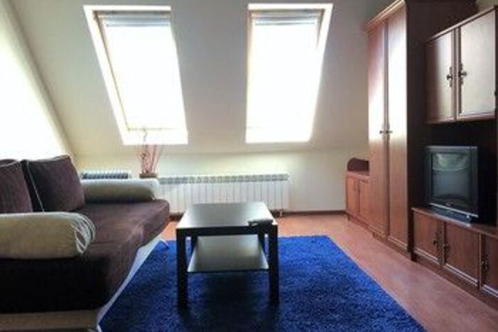 Room 15 of 73