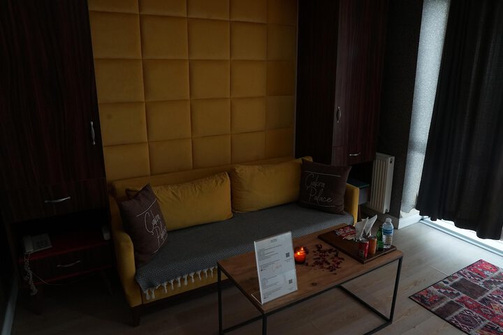 Room 50 of 67