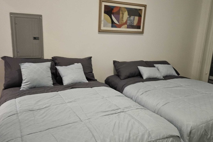 Room 8 of 61
