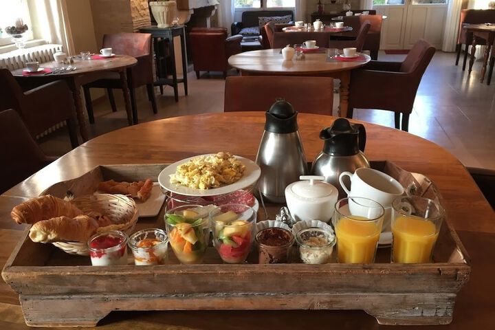 Breakfast/Coffee Service 38 of 63
