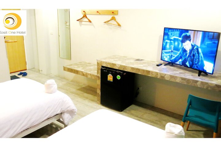 Room 19 of 64