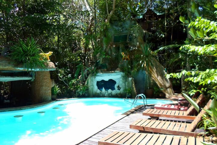 Pool 63 of 108