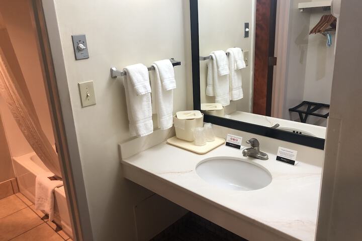 Room 12 of 18