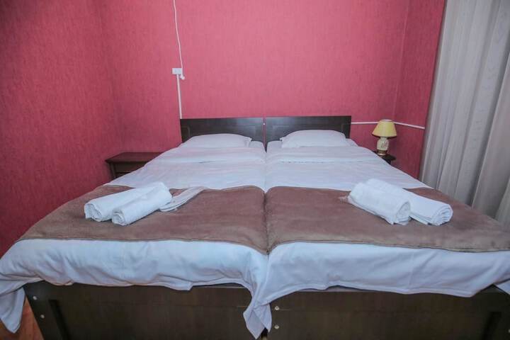 Room 20 of 39
