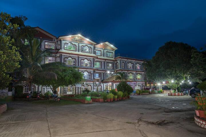 Hotel 2 of 23