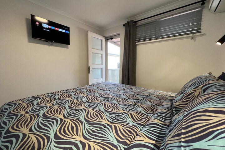 Room 8 of 64