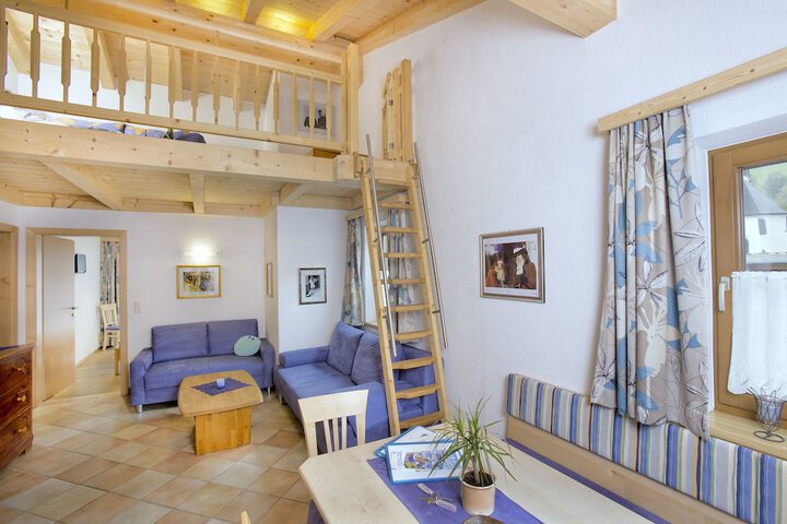 Room 7 of 23
