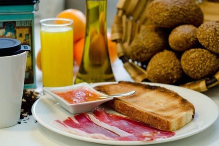 Breakfast/Coffee Service 107 of 133