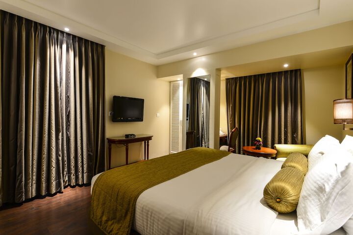 Room 26 of 64
