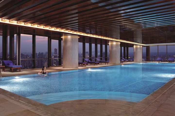 Pool 66 of 122