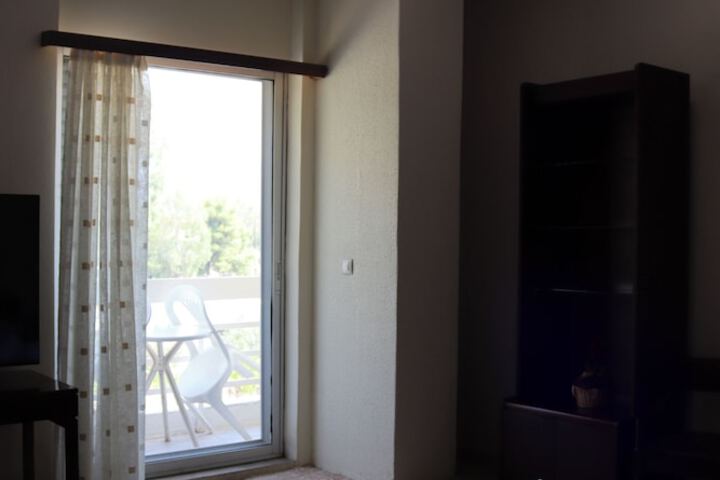 Room 103 of 261