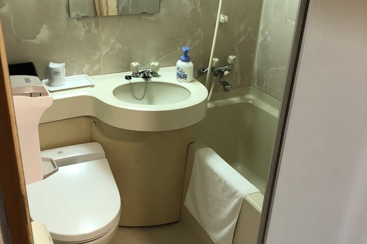 Room 54 of 160
