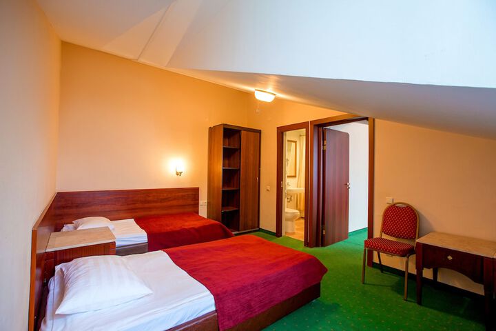 Room 21 of 55