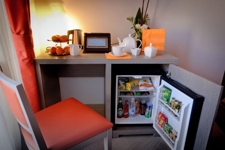 Room 8 of 19