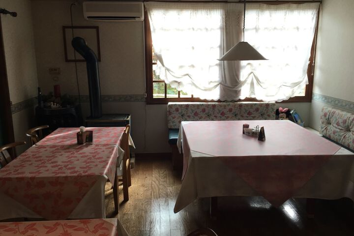 Dining Photos