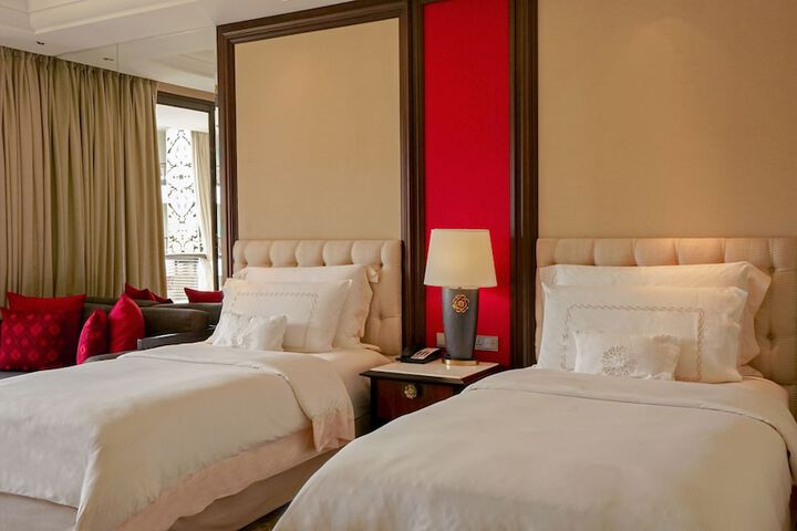 Room 14 of 55