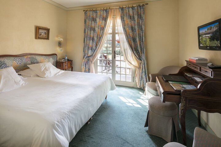 Room 13 of 92