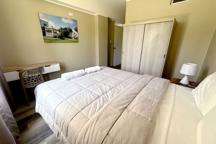 Room 15 of 214