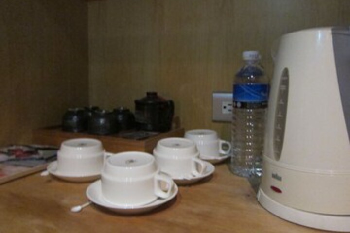 Room 42 of 91