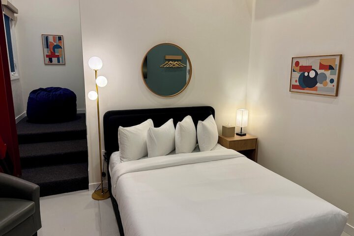 Room 55 of 120