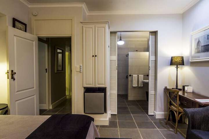 Room 5 of 36