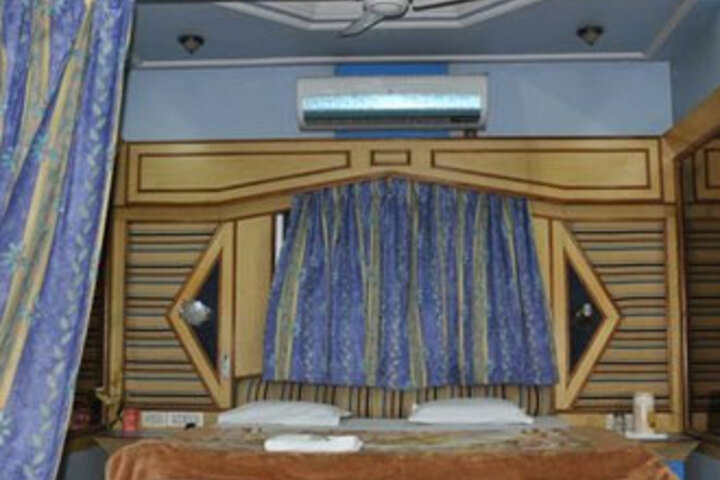 Image of Hotel Vandu International