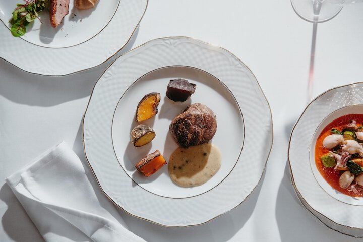 Dining 97 of 146