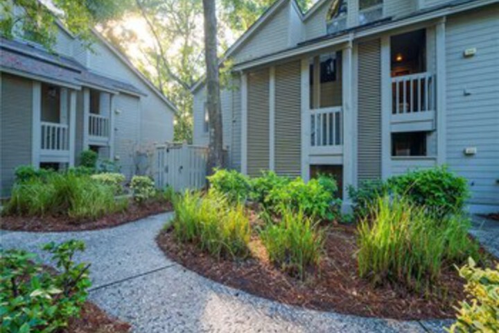 Property Grounds 28 of 35