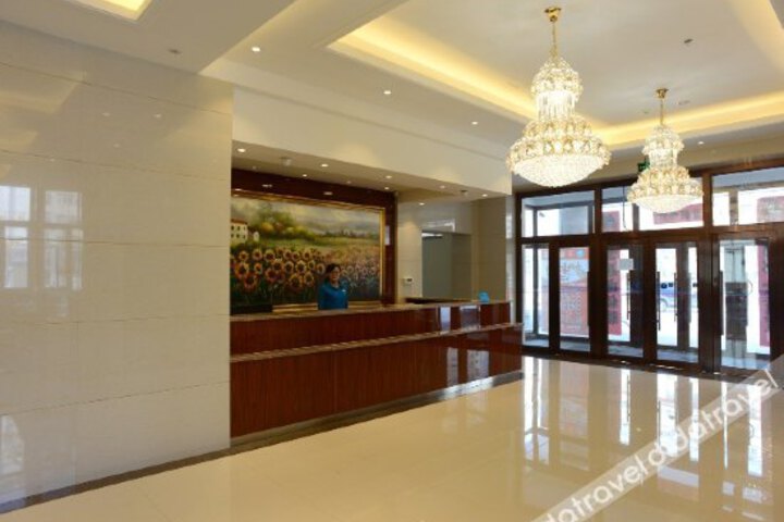 JUN Hotel (Hulunbuir Railway Station)