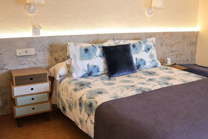 Room 13 of 50