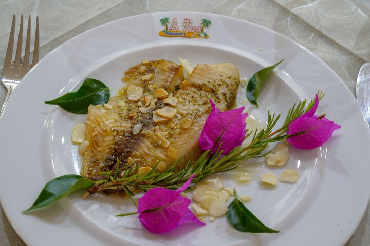 Dining Photos