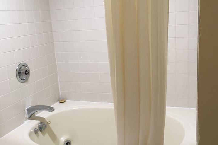 Room 20 of 31
