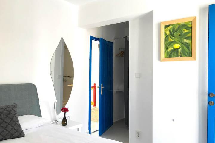 Room 45 of 144
